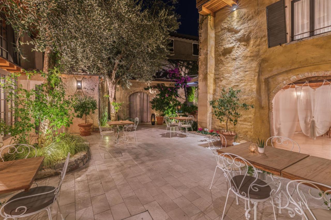 Corte Alma Spa And Luxury Home Гарньяно Экстерьер фото