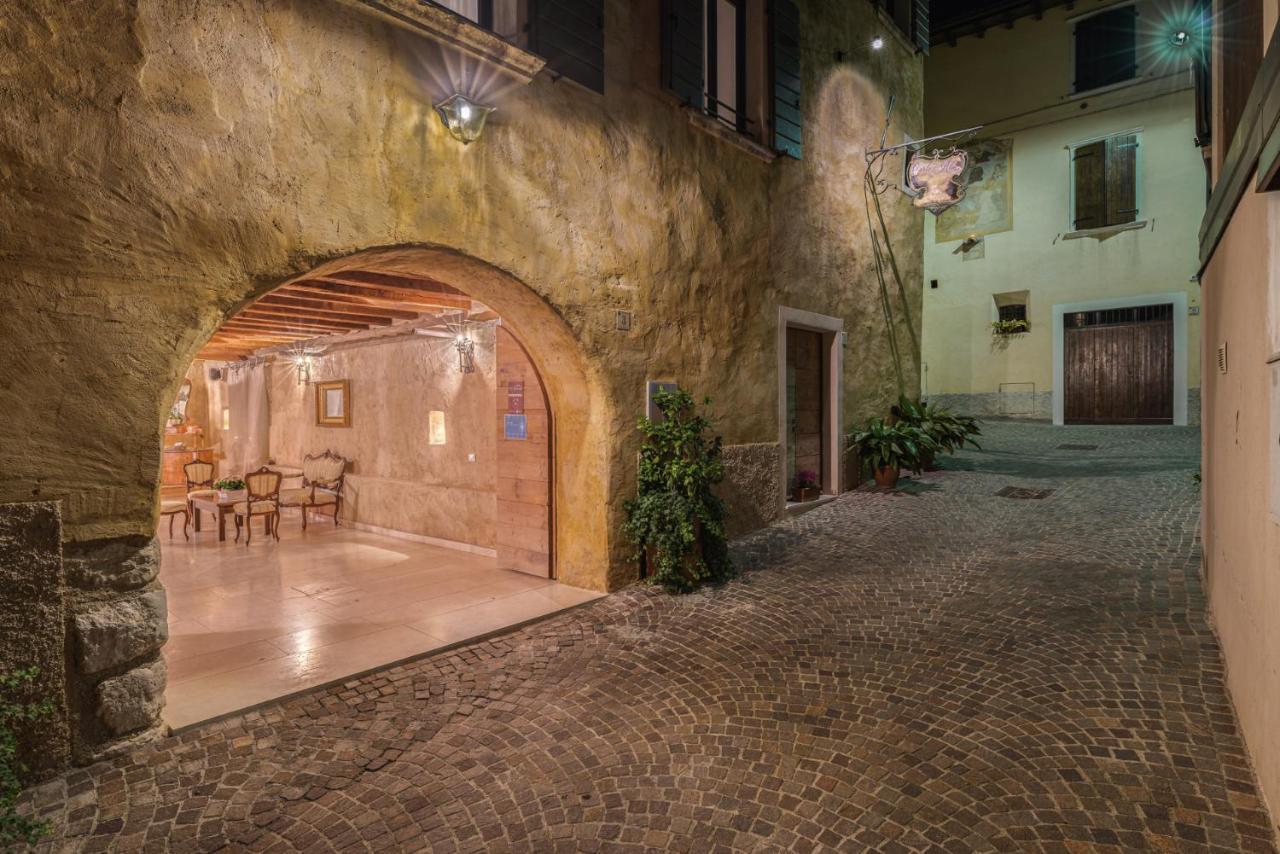 Corte Alma Spa And Luxury Home Гарньяно Экстерьер фото